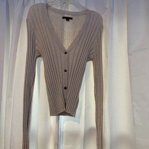AMERICAN EAGLE SLIGHTLY CROPPED LONG SLEEVE